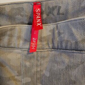 SPANX camo pull-on jeans XL Women's Jeans Leggings